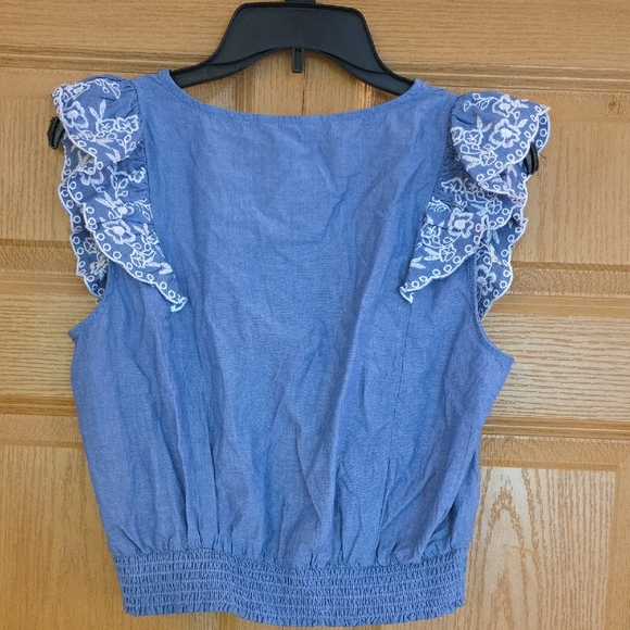 Arizona Jean Company Blue Ruffled Crop Blouse - Picture 4 of 5